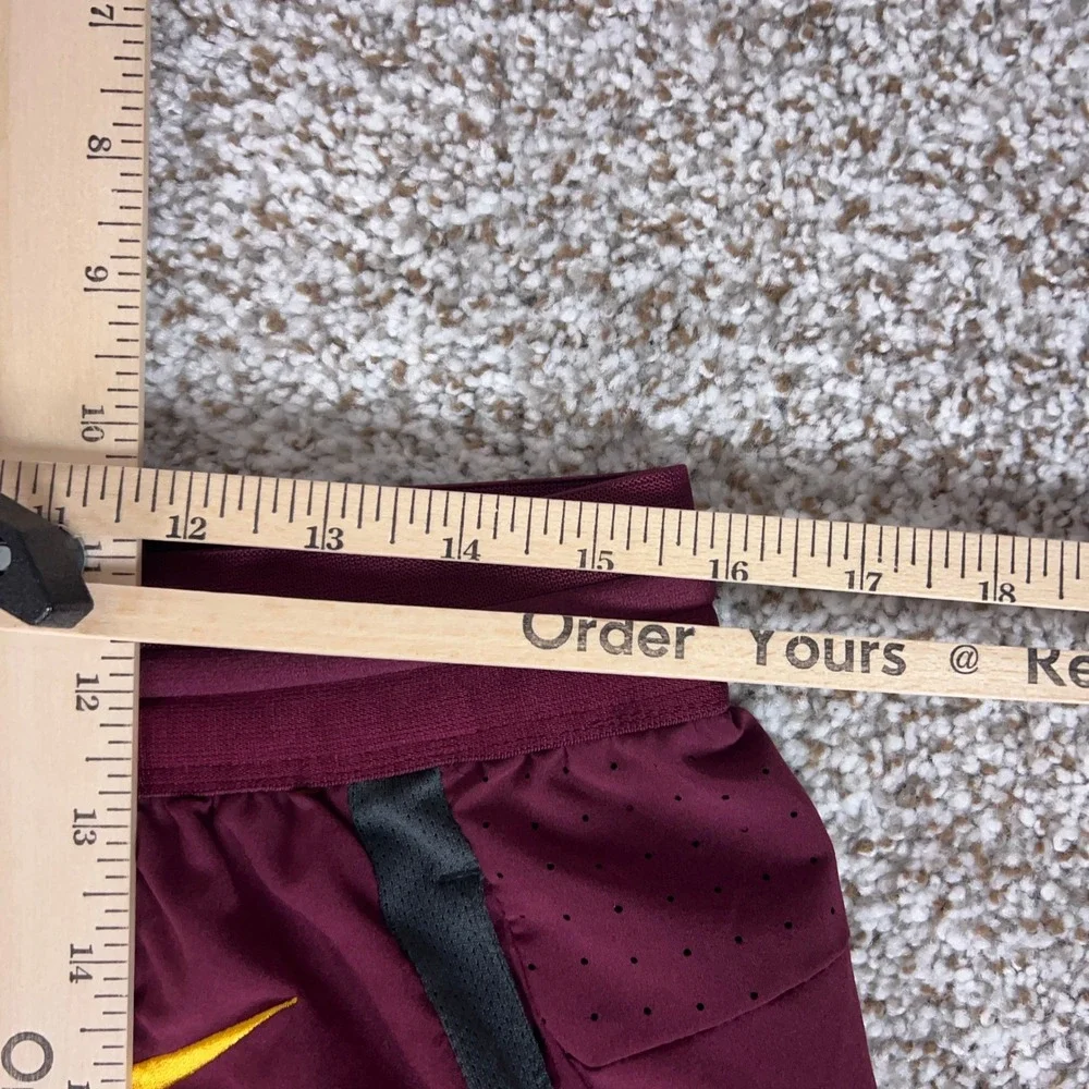Minnesota Gophers Pants Mens XL Maroon Gold Nike Training Dri-FIT Joggers NCAA